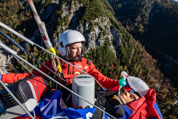 EASY PULSE - mechanical CPR in air rescue | © SCHILLER
