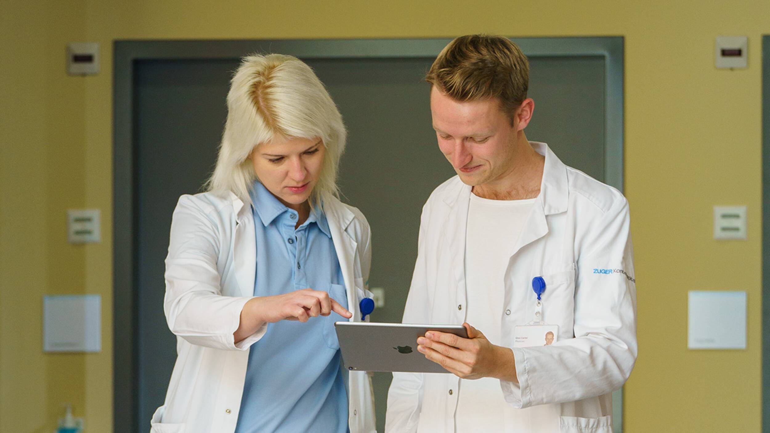 Remote Viewing | © SCHILLER Remote patient monitoring and data review to support decision-making | © SCHILLER